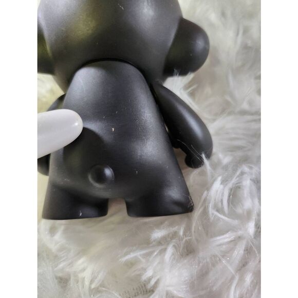 Munnyworld Kidrobot Blank Art Toy 2013 #B2 - Picture 8 of 9